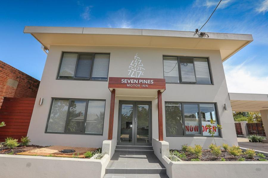 Seven Pines Motor Inn Милдьюра Экстерьер фото
