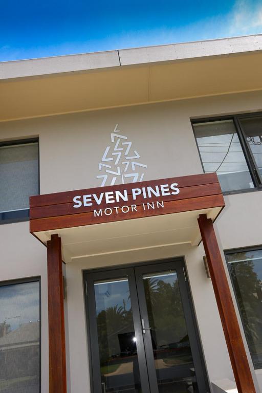 Seven Pines Motor Inn Милдьюра Экстерьер фото