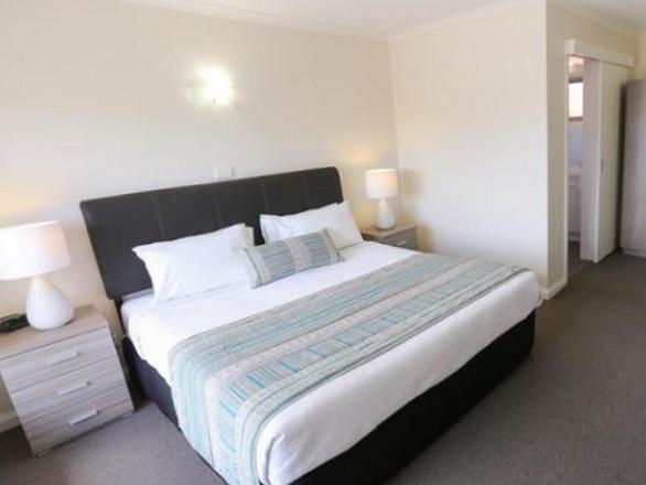 Seven Pines Motor Inn Милдьюра Экстерьер фото