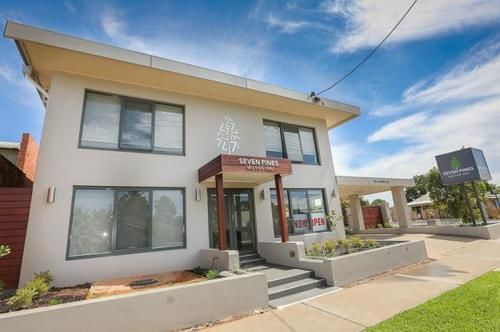Seven Pines Motor Inn Милдьюра Экстерьер фото
